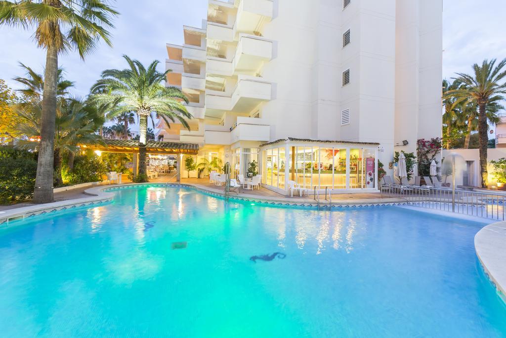 Cabot Cap De Mar Hotel Кала Бона Екстериор снимка
